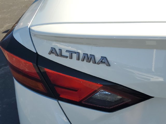 Certified 2023 Nissan Altima 2.5 SR FWD image 7