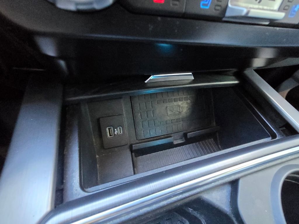 Used 2022 Ford F250 Limited image 19