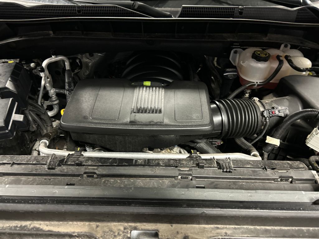 Used 2023 GMC Sierra 1500 SLE w/ Preferred Package image 25