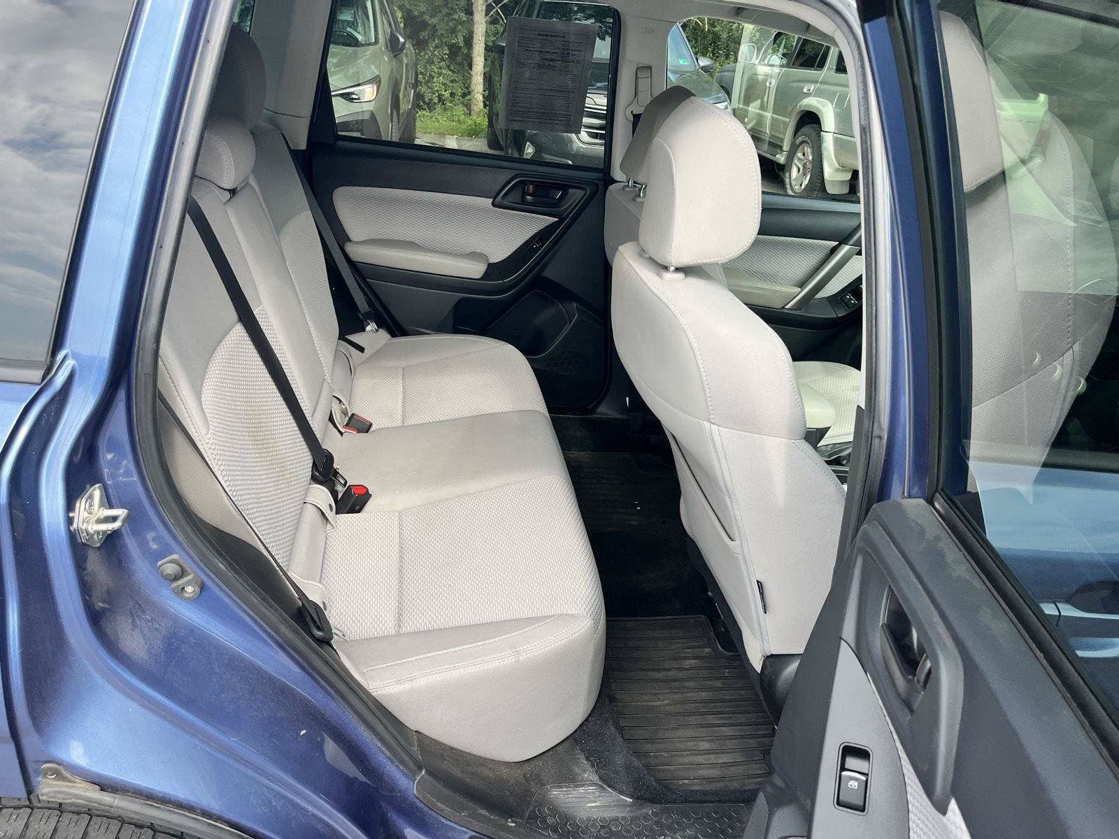Used 2017 Subaru Forester 2.5i Premium AWD/4WD image 14