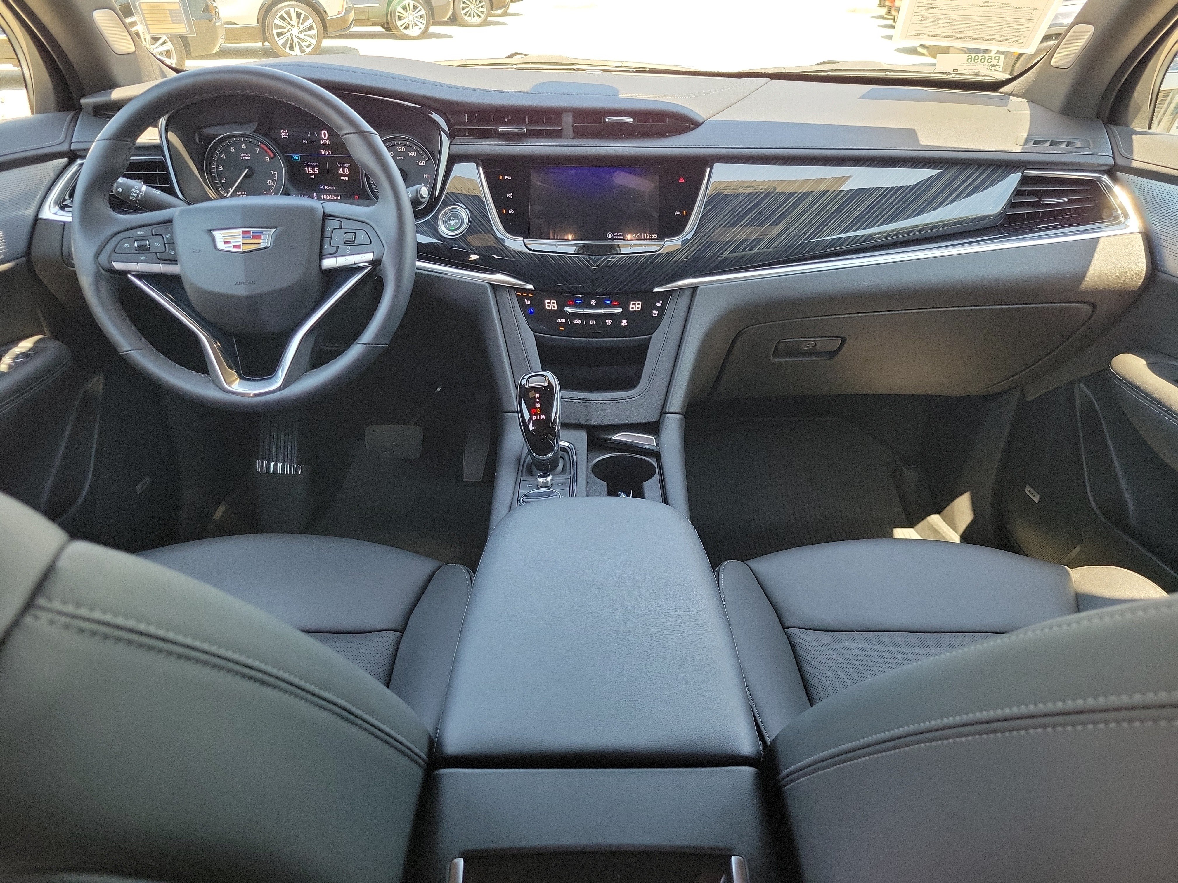 Certified 2024 Cadillac XT6 Premium Luxury w/ Technology Package AWD/4WD image 12