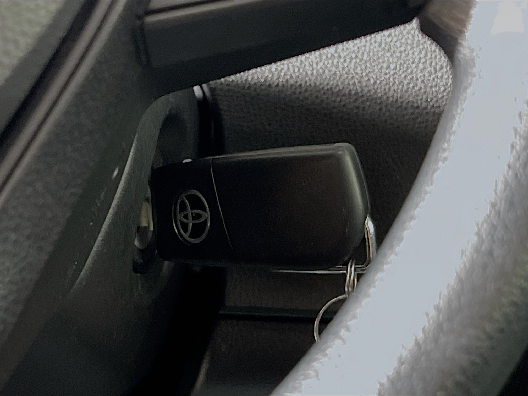 Used 2024 Toyota Corolla LE FWD image 23