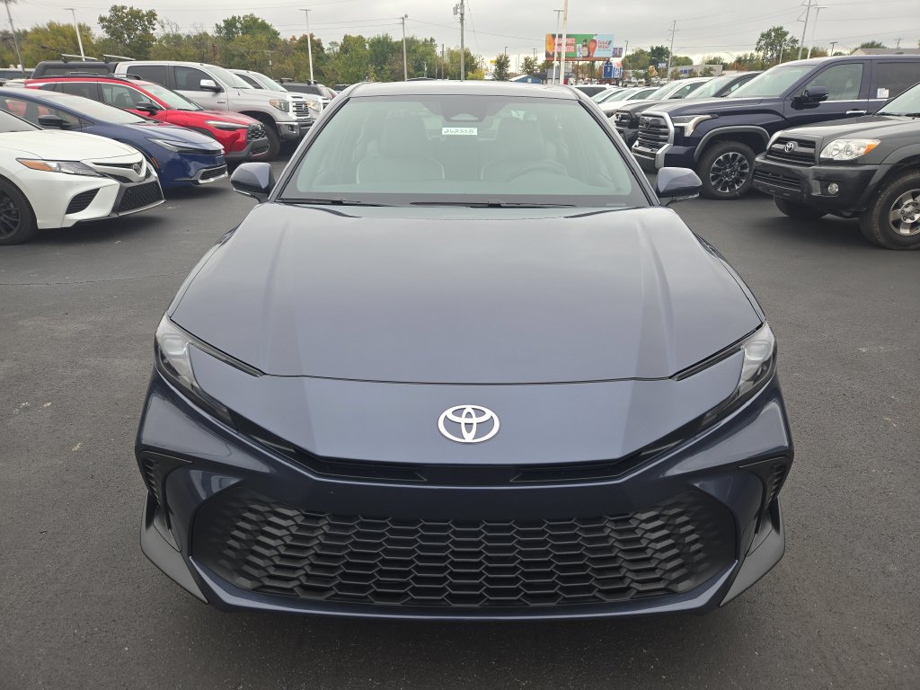 New 2026 Toyota Camry SE w/ Convenience Package FWD image 8