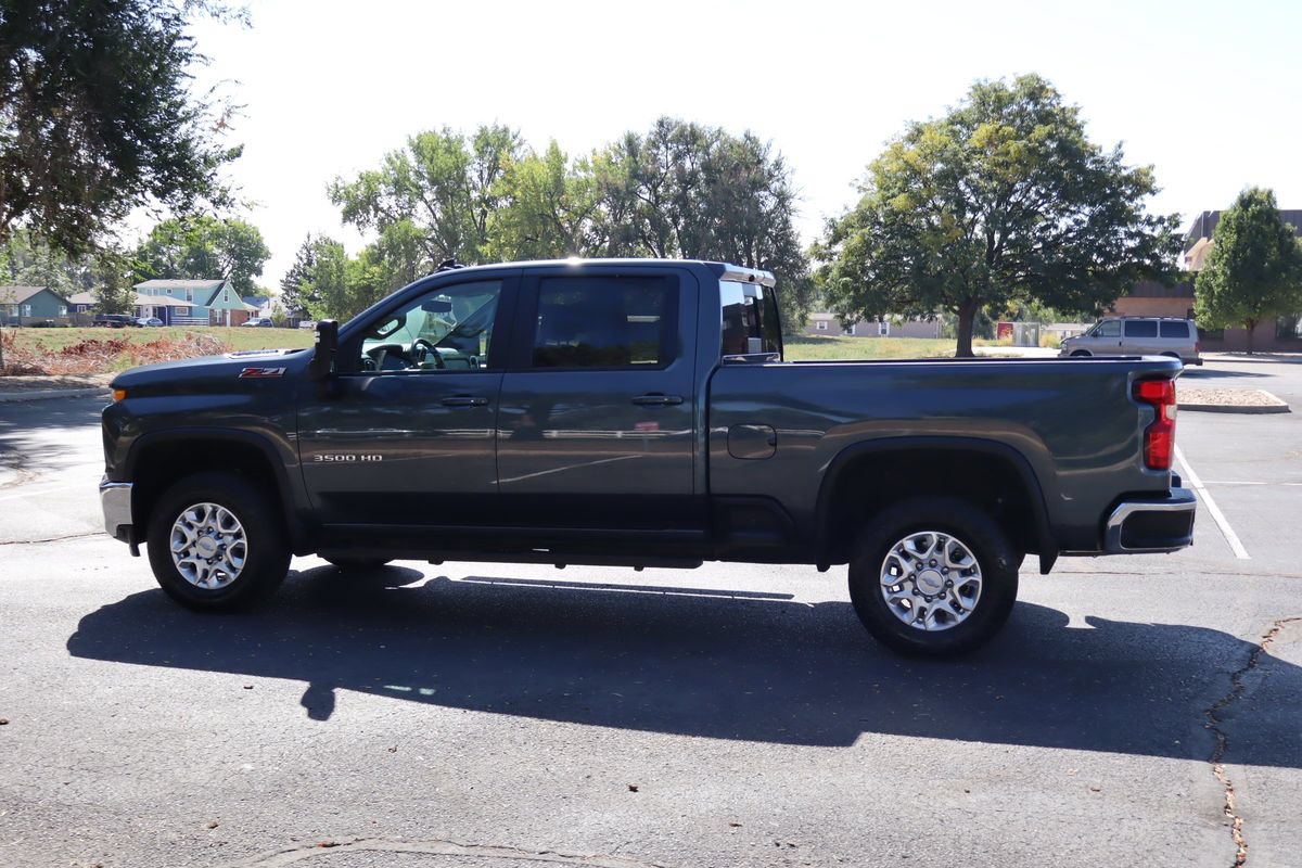 Used 2020 Chevrolet Silverado 3500 LT w/ All Star Edition AWD/4WD image 8
