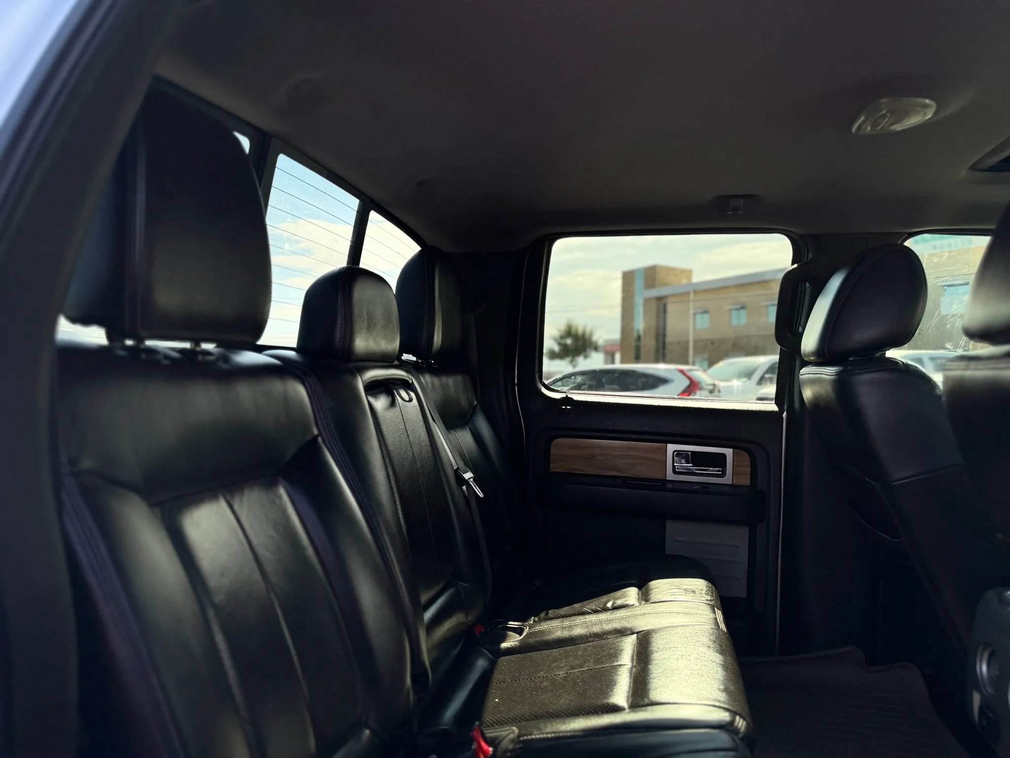 Used 2011 Ford F150 Lariat w/ Lariat Plus Pkg RWD image 22