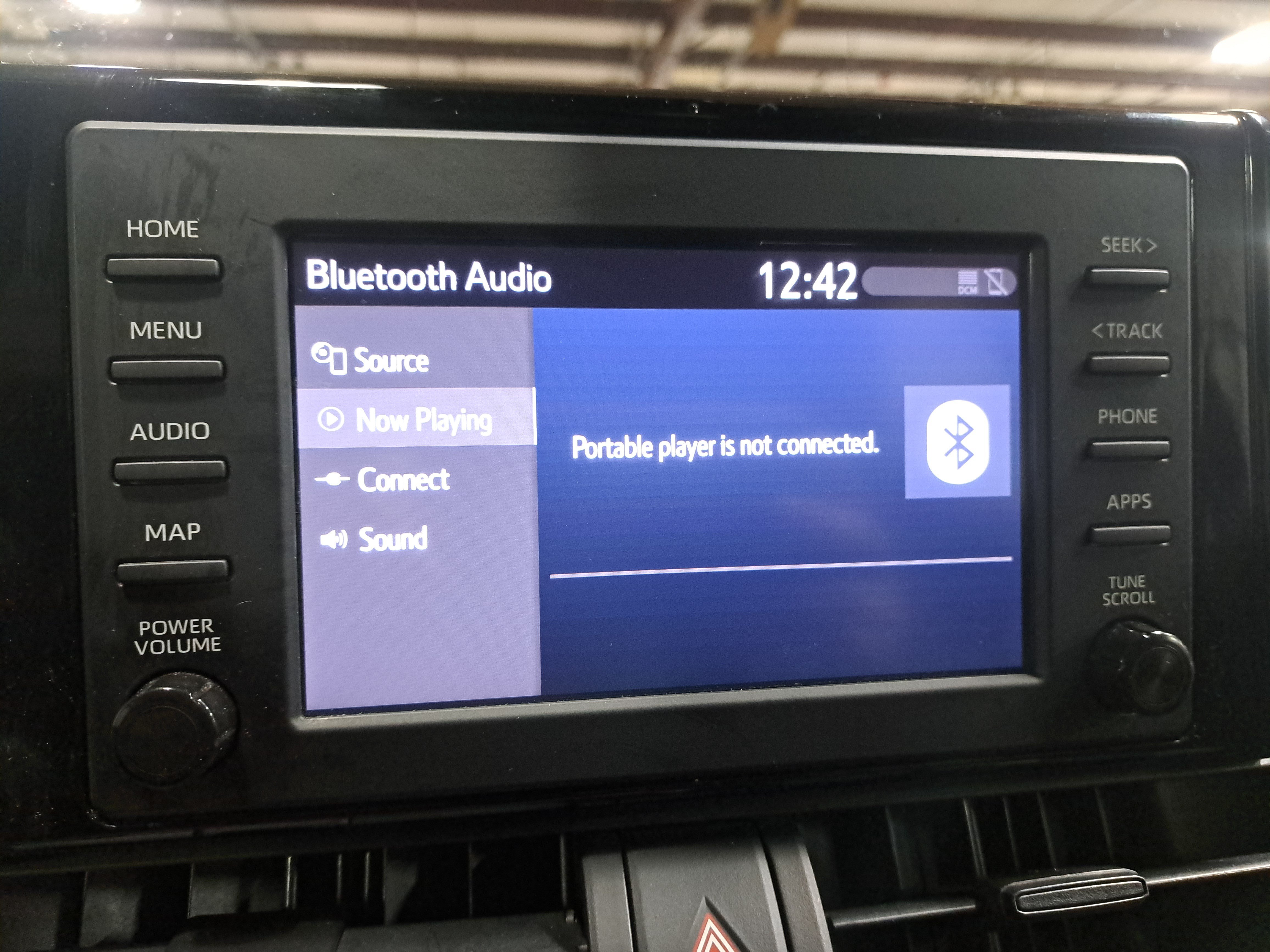 Used 2019 Toyota RAV4 XLE AWD/4WD image 22
