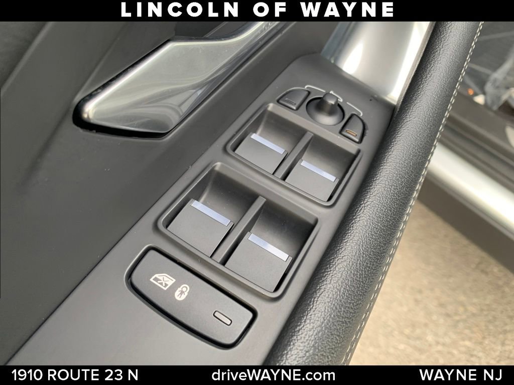 Used 2021 Jaguar E-PACE 300 Sport image 13