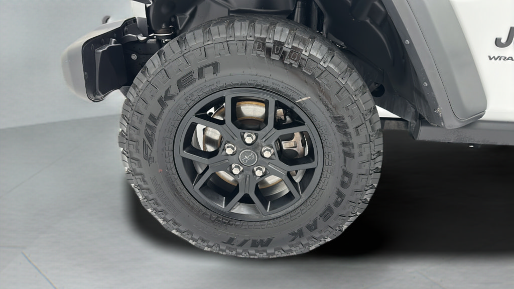 Used 2025 Jeep Wrangler Unlimited Sport AWD/4WD image 9