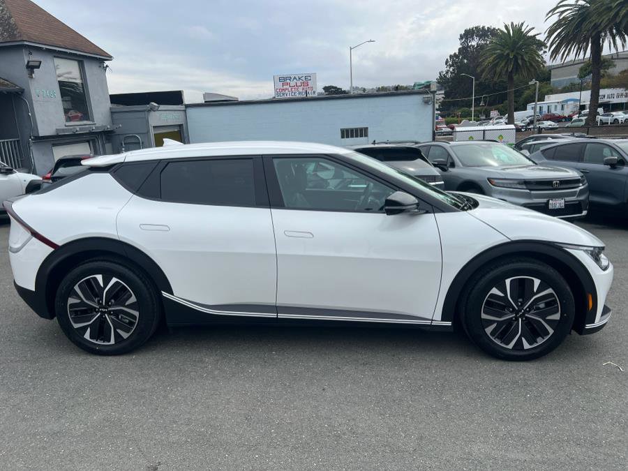Used 2024 Kia EV6 Light image 4