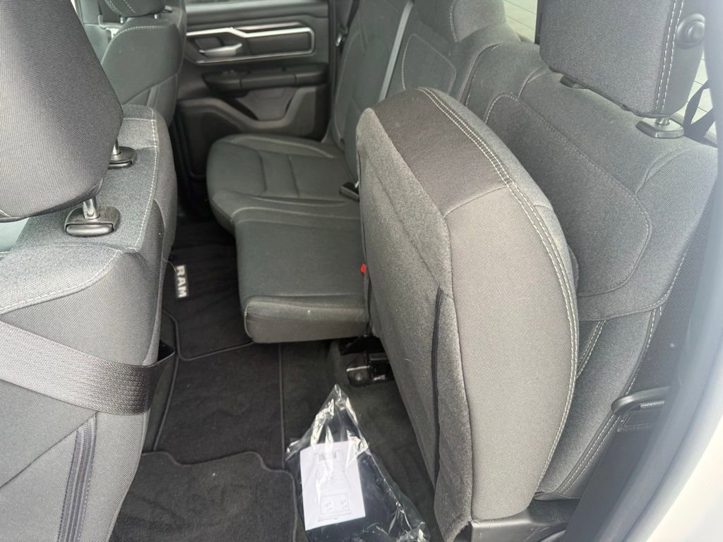 Used 2024 RAM 1500 Big Horn AWD/4WD image 35