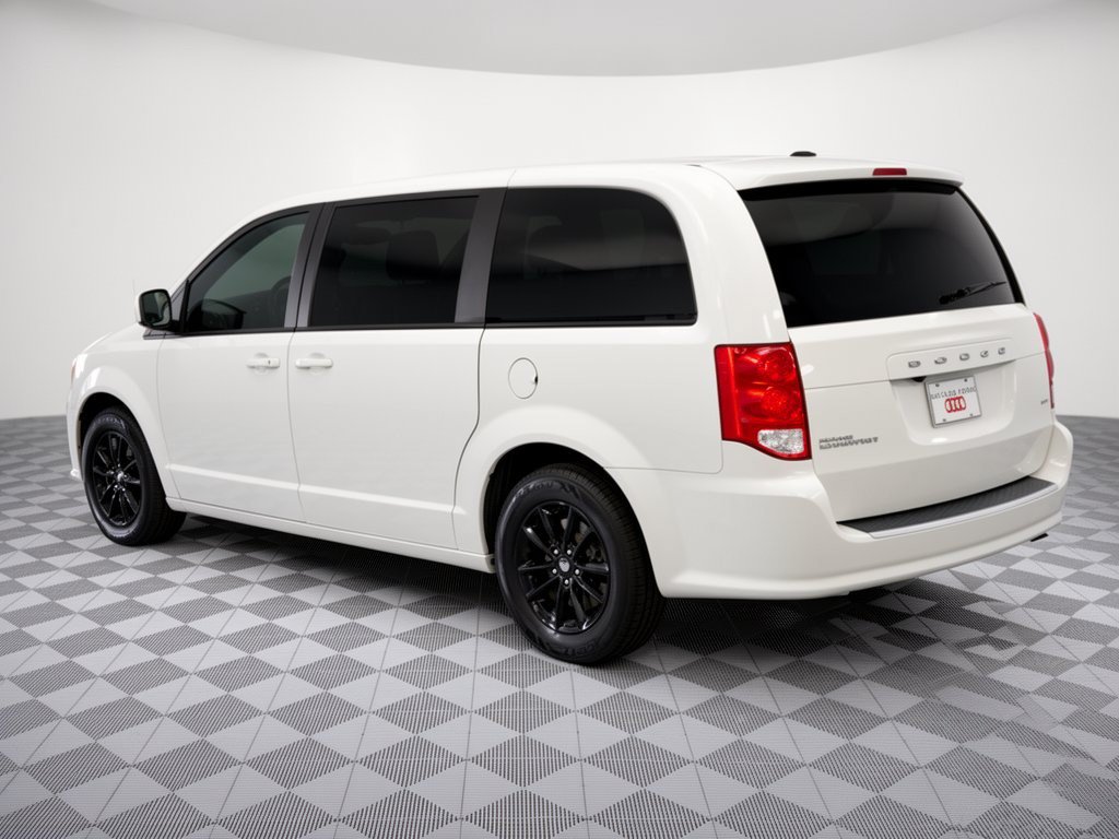 Used 2020 Dodge Grand Caravan GT FWD image 3