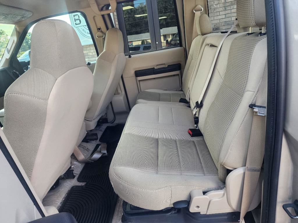 Used 2010 Ford F250 XLT image 10