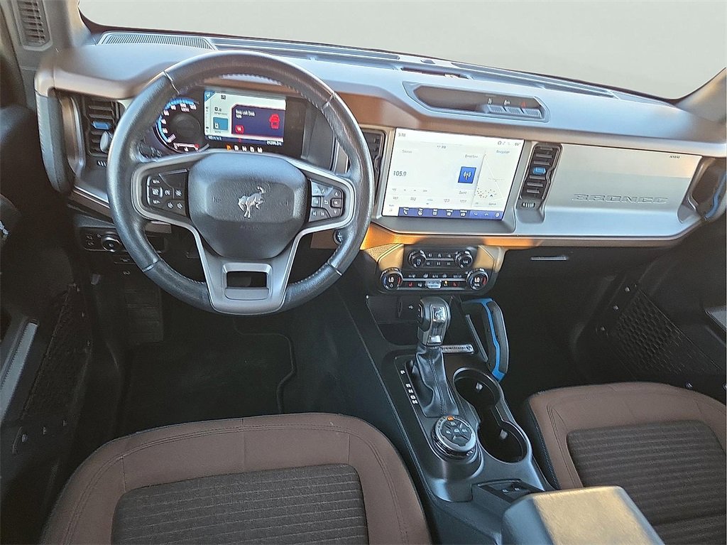 Used 2023 Ford Bronco Outer Banks image 11