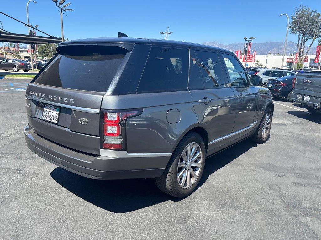 Used 2017 Land Rover Range Rover HSE AWD/4WD image 4