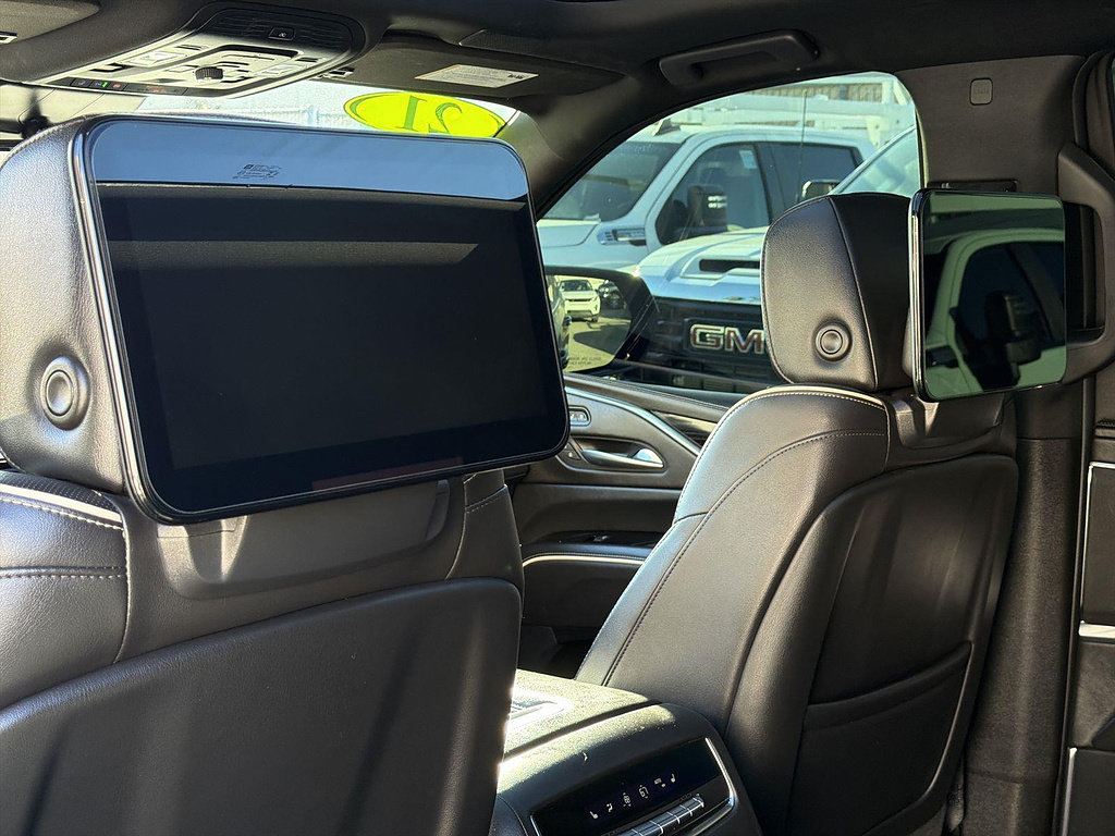 Used 2021 Cadillac Escalade Sport AWD/4WD image 41