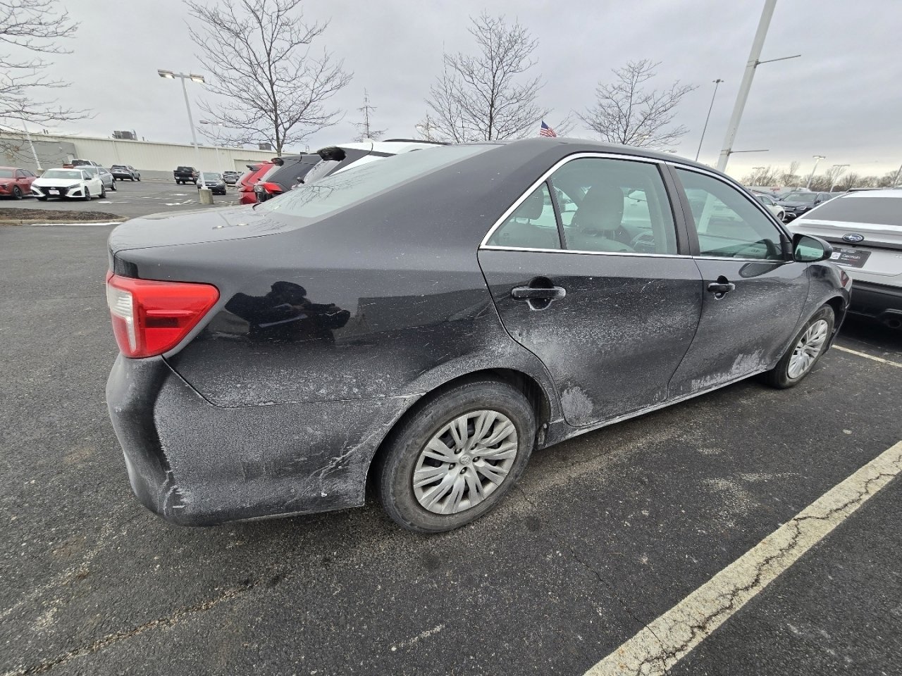 Used 2014 Toyota Camry LE image 8