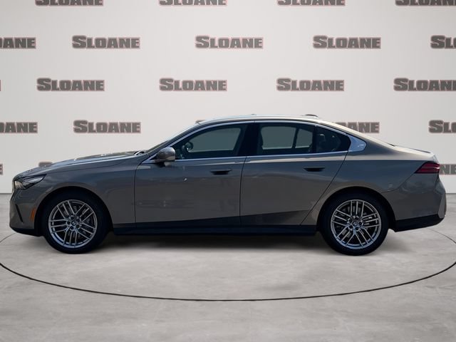 Used 2024 BMW 540i xDrive w/ Convenience Package AWD/4WD video 2