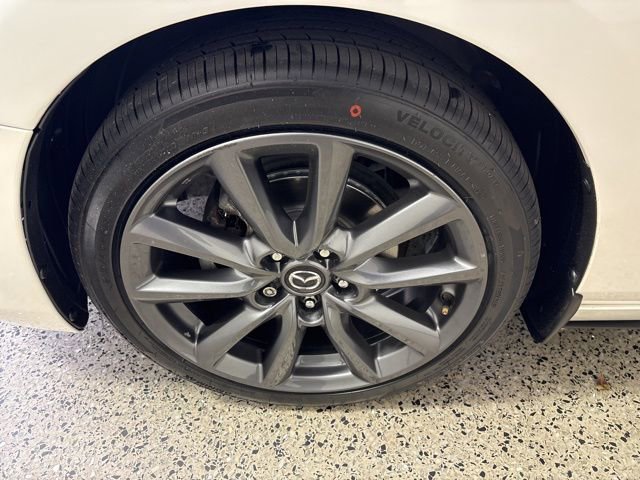Used 2023 MAZDA MAZDA3 s image 6