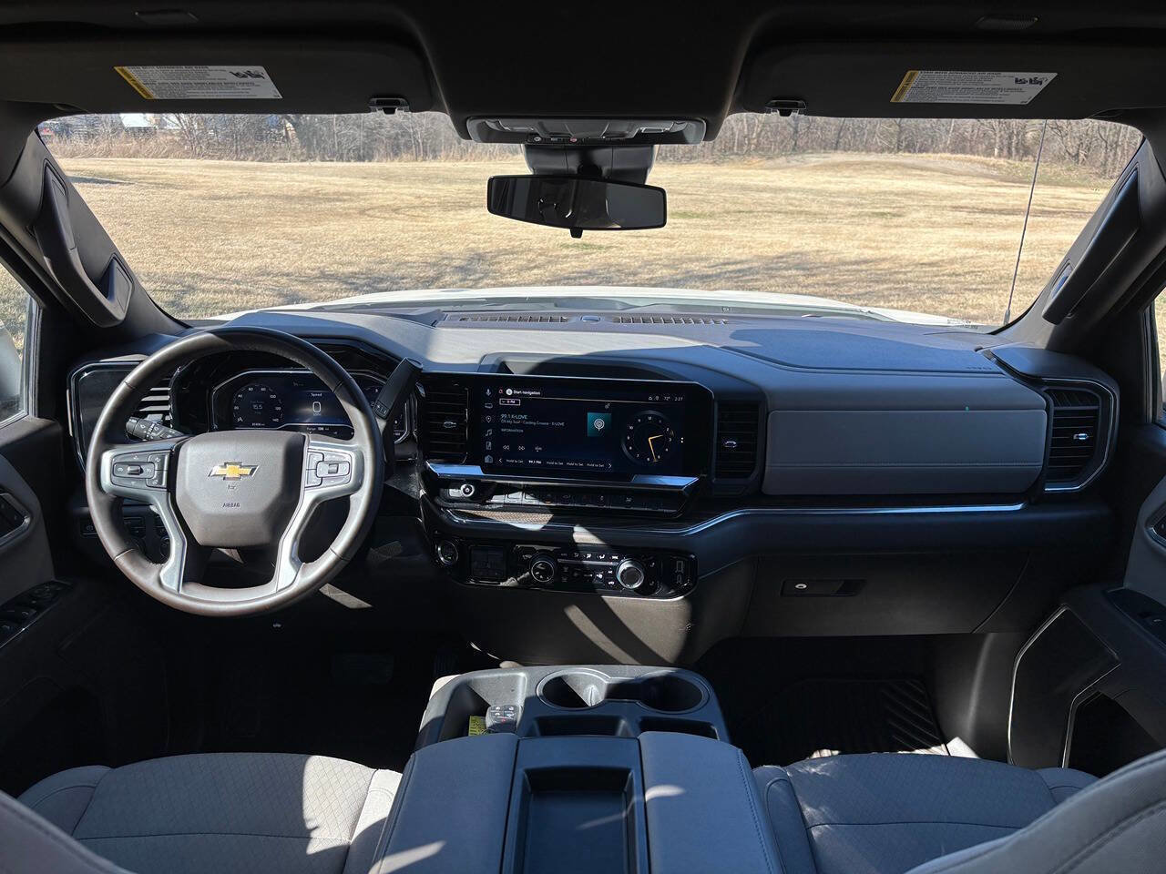 Used 2025 Chevrolet Silverado 1500 LT image 21