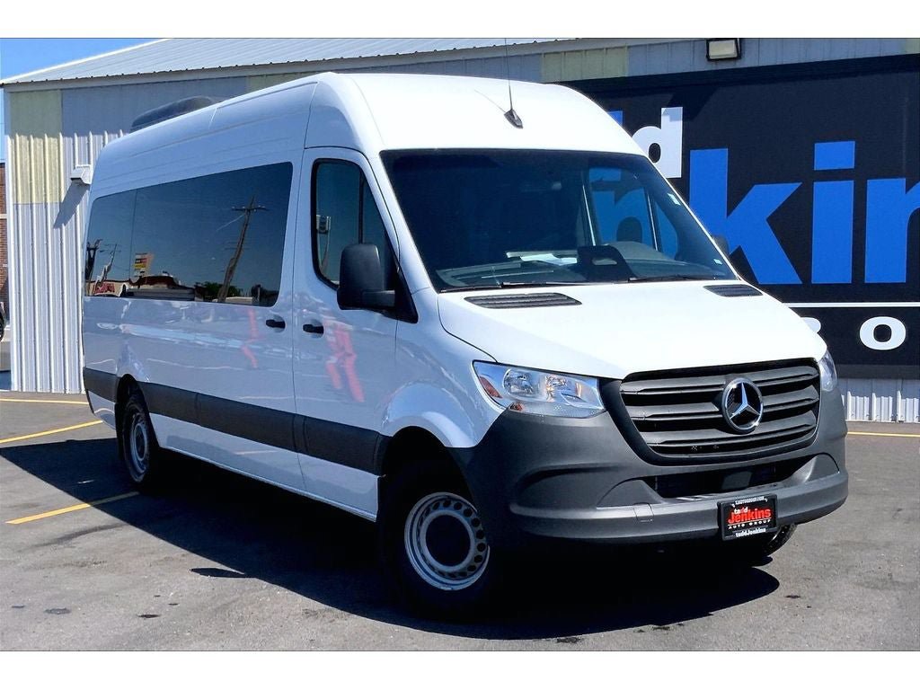 Used 2026 Mercedes-Benz Sprinter 2500 image 2