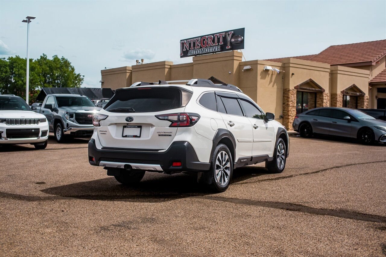 Used 2023 Subaru Outback Touring XT AWD/4WD image 7