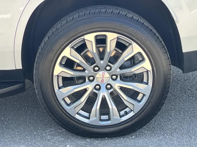 Used 2022 GMC Yukon Denali AWD/4WD image 11