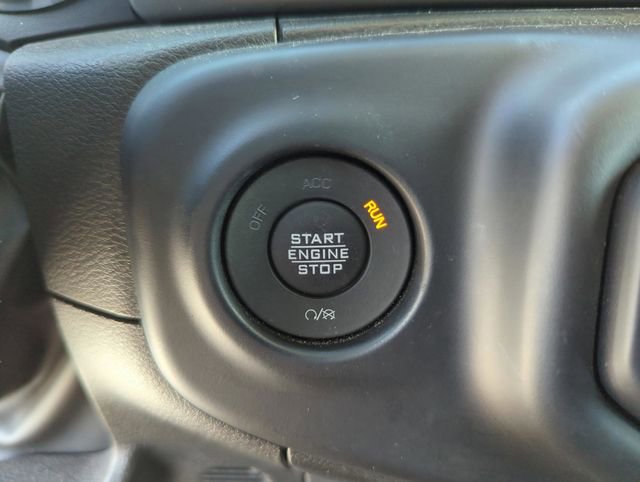 Used 2023 Jeep Wrangler Unlimited w/ Convenience Group image 37