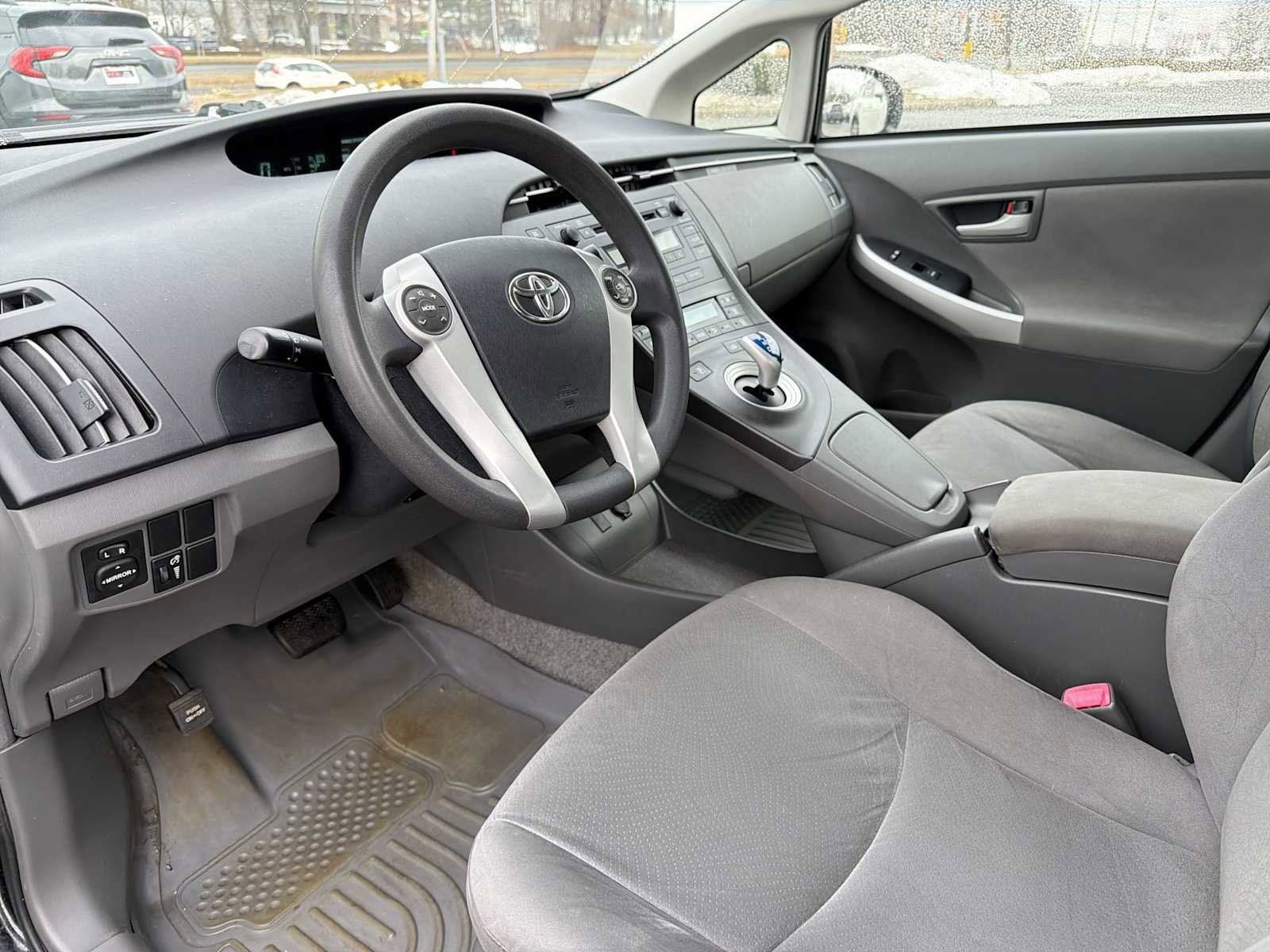 Used 2010 Toyota Prius Two image 10