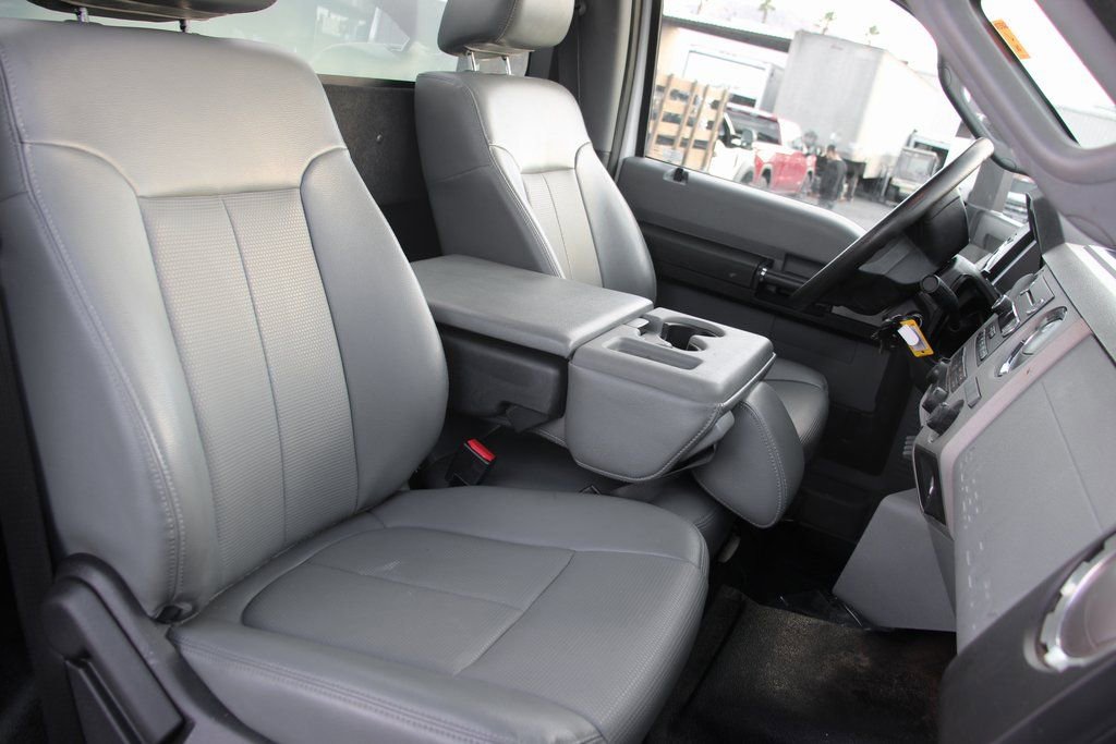Used 2019 Ford F750 2WD Regular Cab Super Duty image 43