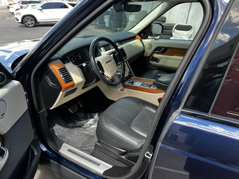 Used 2021 Land Rover Range Rover P525 Westminster Edition LWB AWD/4WD image 15
