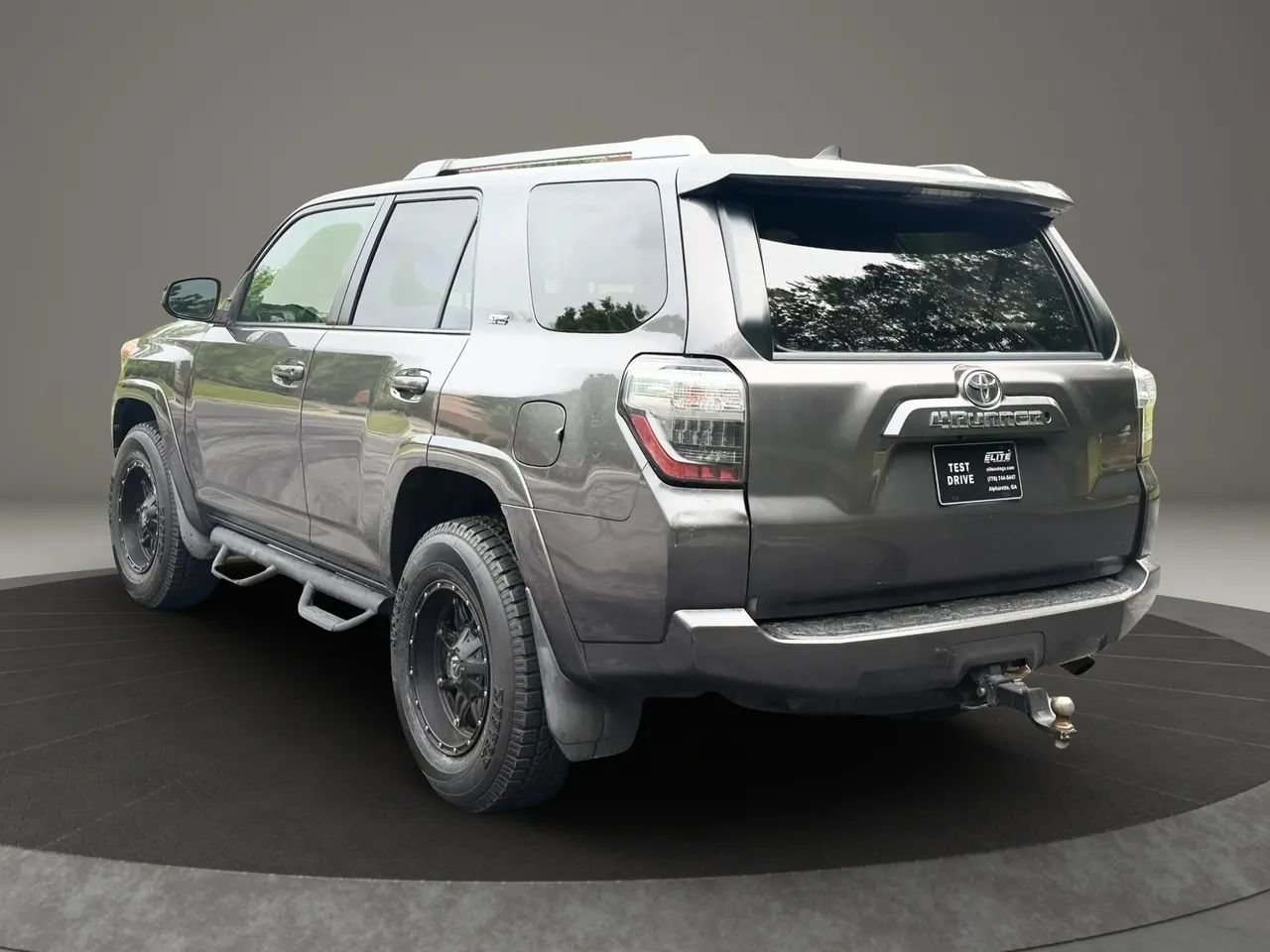 Used 2016 Toyota 4Runner SR5 AWD/4WD image 6