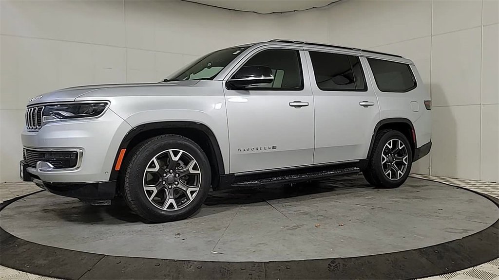 Used 2024 Jeep Wagoneer Series III image 6