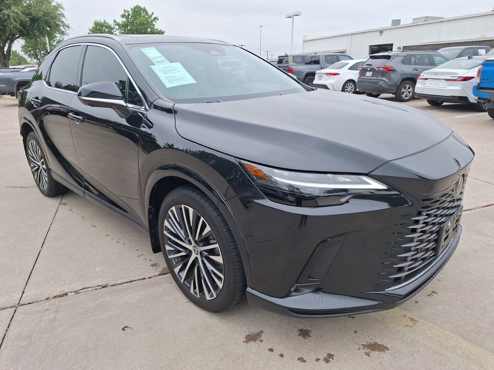 Used 2024 Lexus RX 350 w/ Convenience Package AWD/4WD image 8