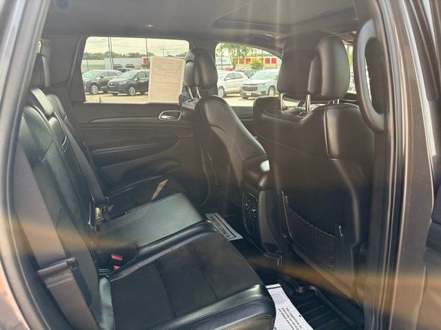 Used 2019 Jeep Grand Cherokee Altitude AWD/4WD image 19