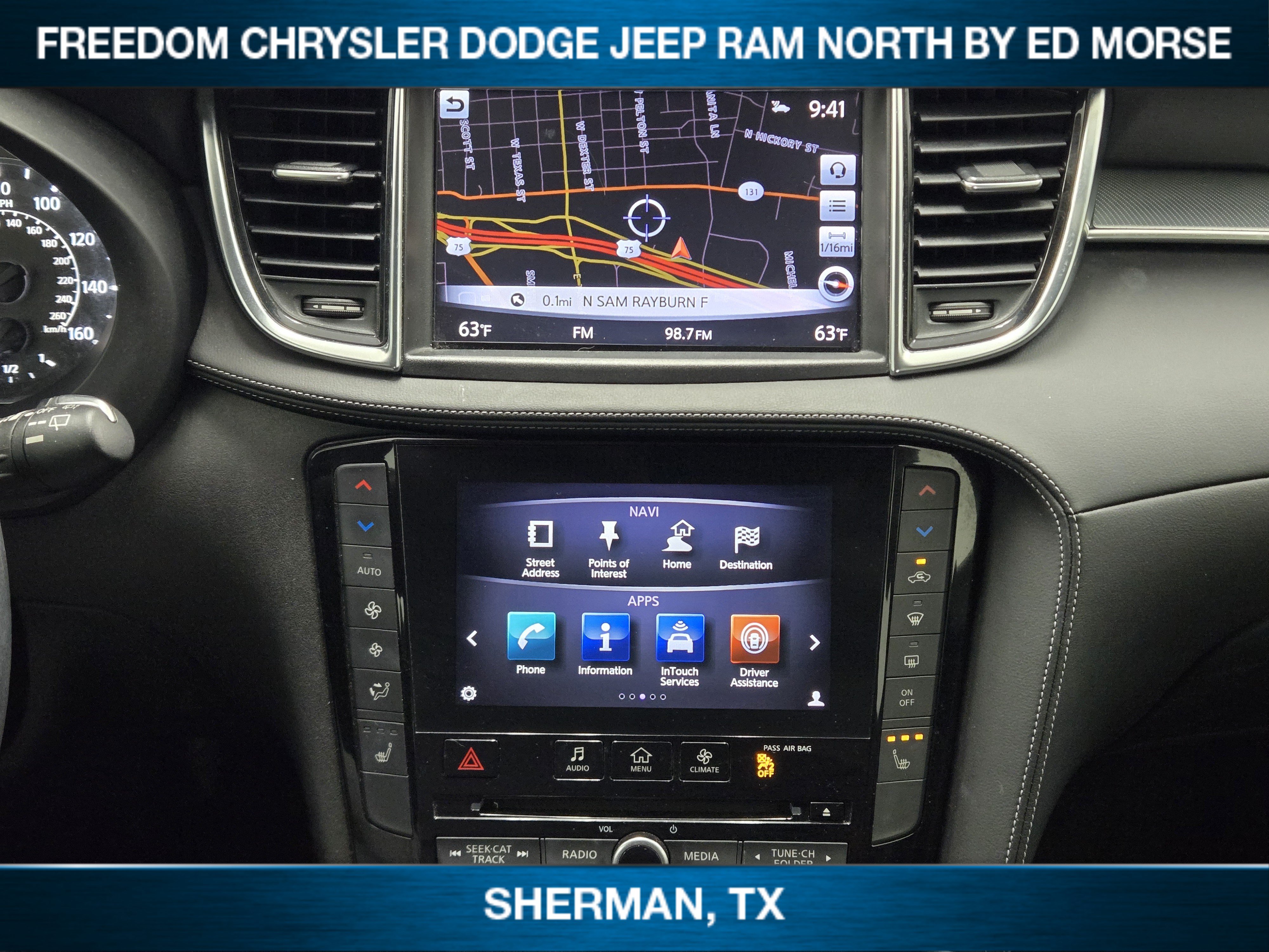 Used 2019 INFINITI QX50 Luxe w/ Navigation Package FWD image 11