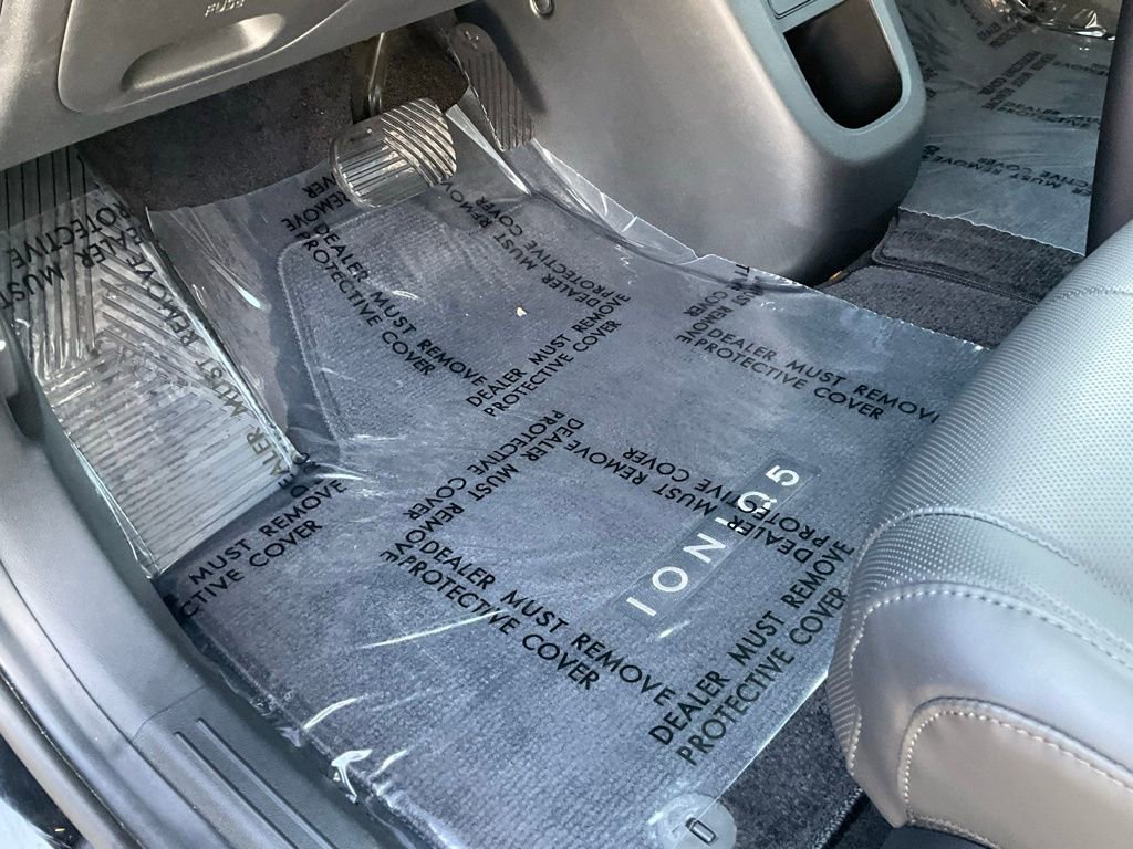 Used 2025 Hyundai Ioniq 5 SEL image 21