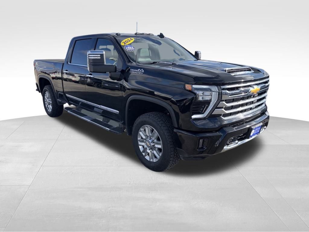 Used 2024 Chevrolet Silverado 2500 High Country w/ High Country Premium Package AWD/4WD image 9