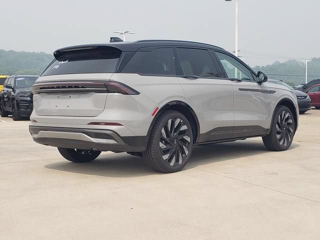 New 2026 Lincoln Nautilus Reserve AWD/4WD image 4