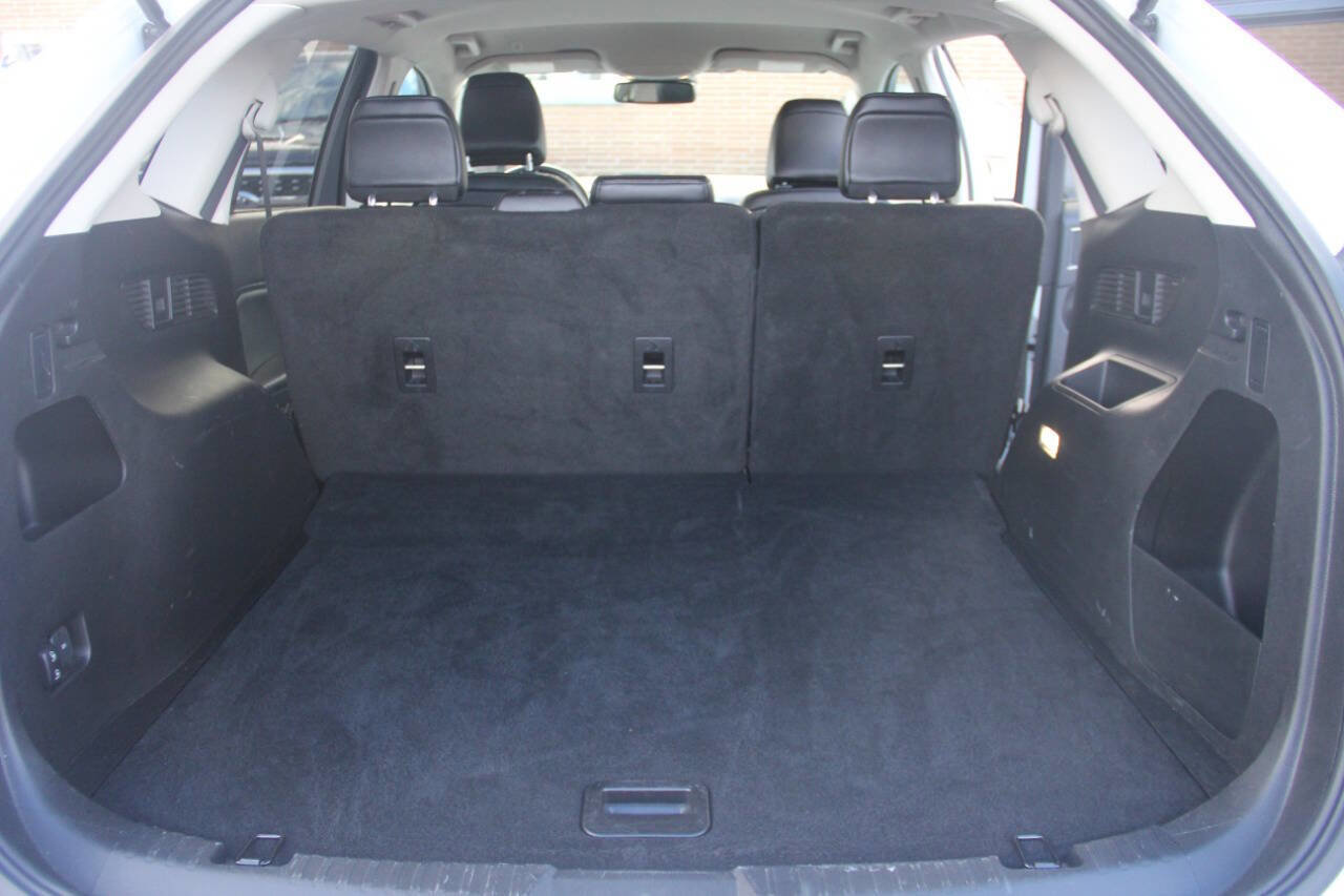 Certified 2023 Ford Edge SEL image 12