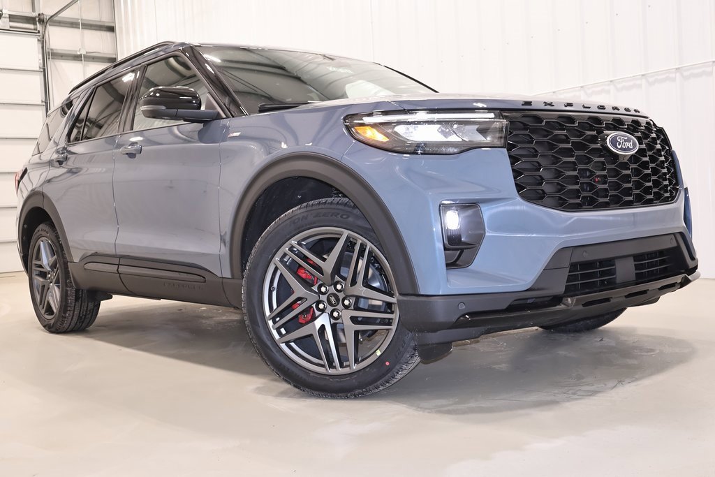 New 2026 Ford Explorer ST-Line image 38