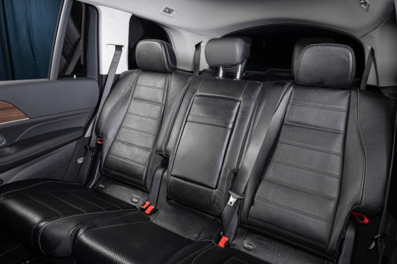 New 2026 Mercedes-Benz GLS 450 4MATIC image 29