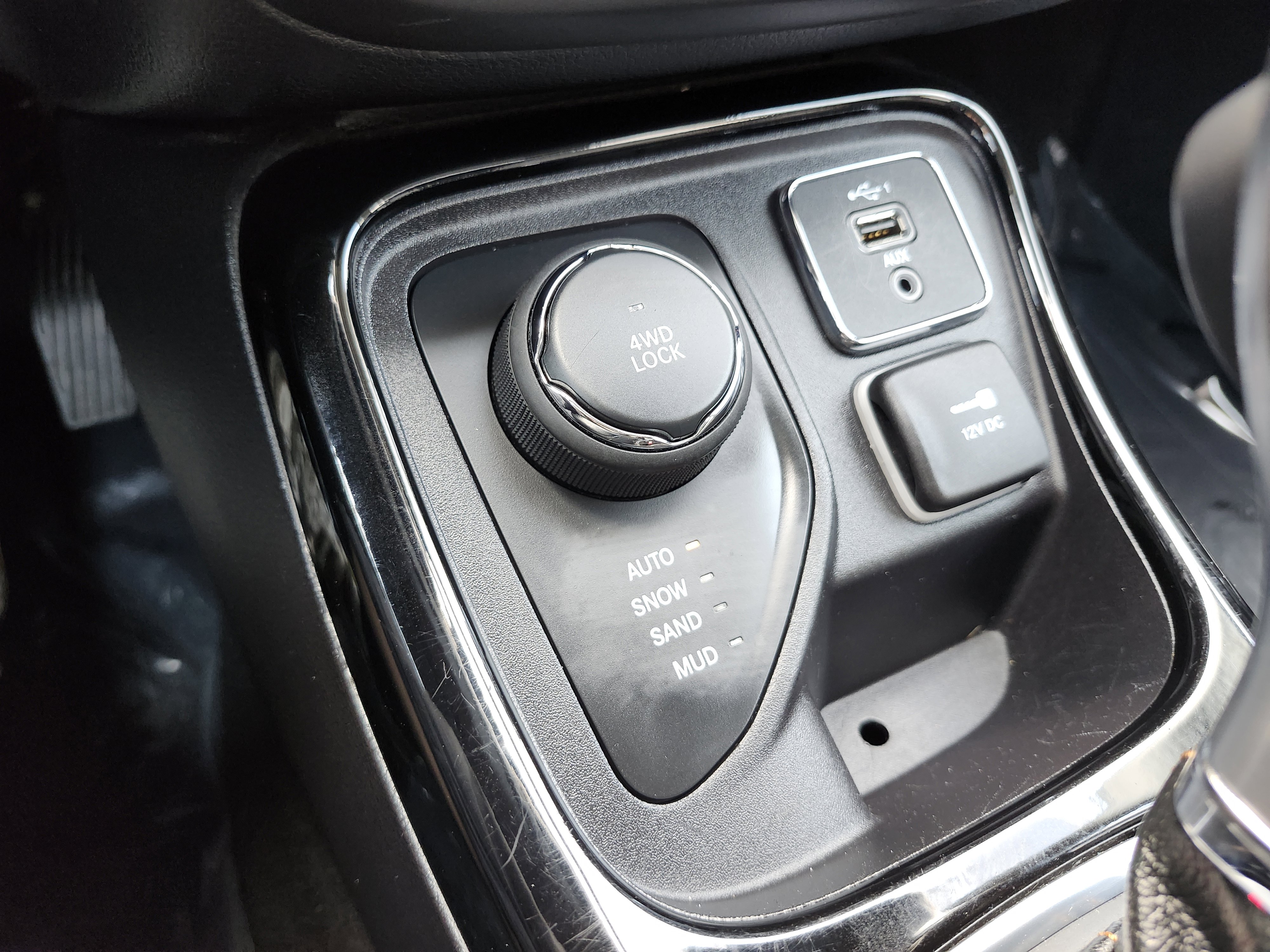 Used 2021 Jeep Compass Limited AWD/4WD image 9