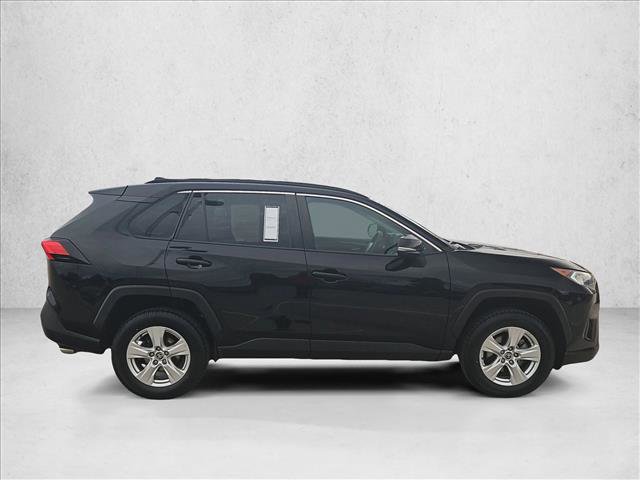 Used 2021 Toyota RAV4 XLE image 4