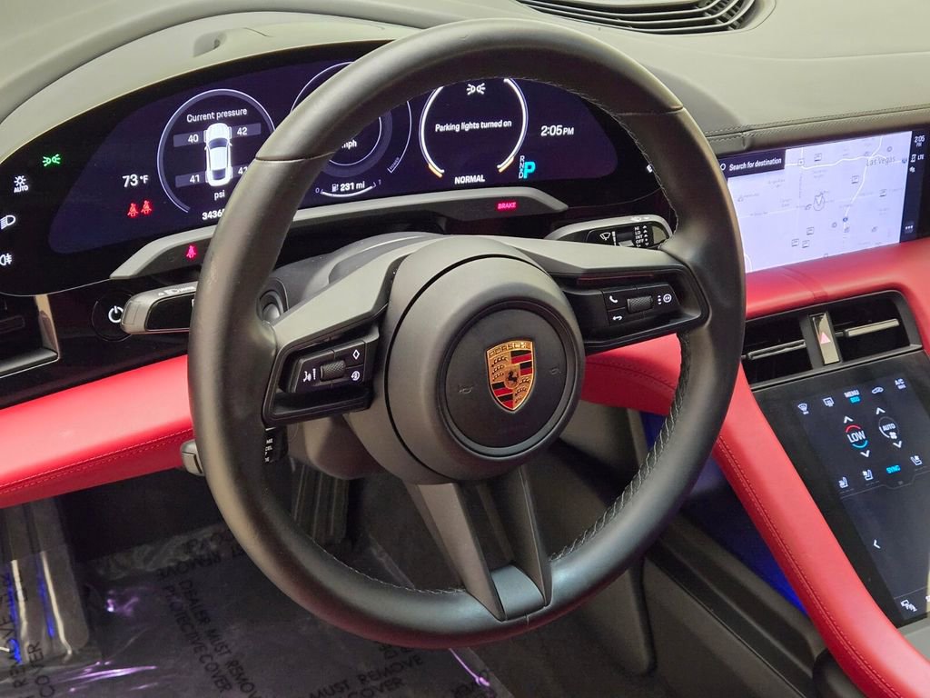 Used 2021 Porsche Taycan 4S w/ Premium Package image 34