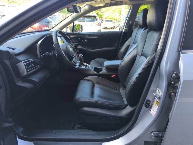 Used 2023 Subaru Outback Limited XT AWD/4WD image 12