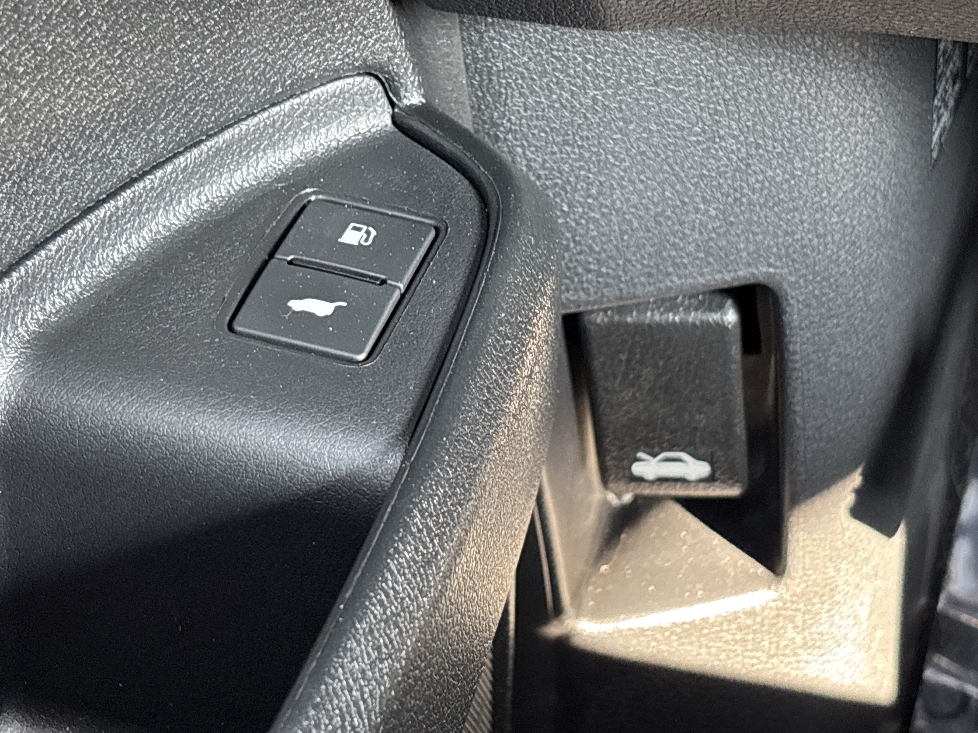 Used 2025 Honda Passport TrailSport image 34