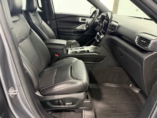 Used 2022 Ford Explorer ST w/ Equipment Group 401A AWD/4WD image 24