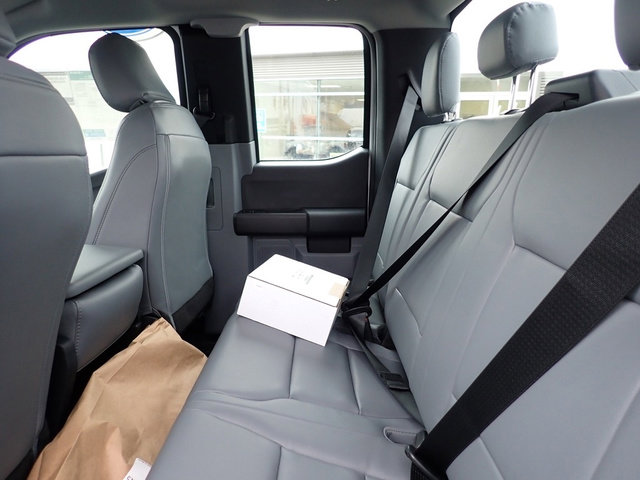 New 2026 Ford F550 4x4 Supercab Super Duty image 13
