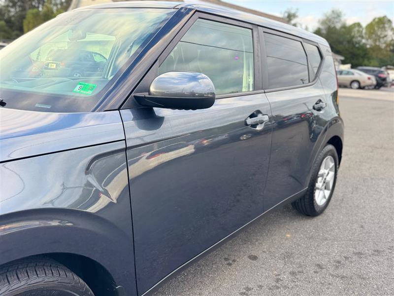 Used 2020 Kia Soul S image 10
