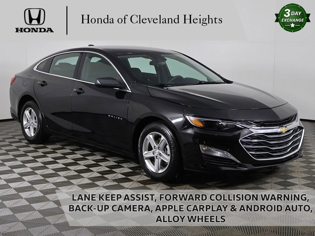 Used 2025 Chevrolet Malibu LS image 1